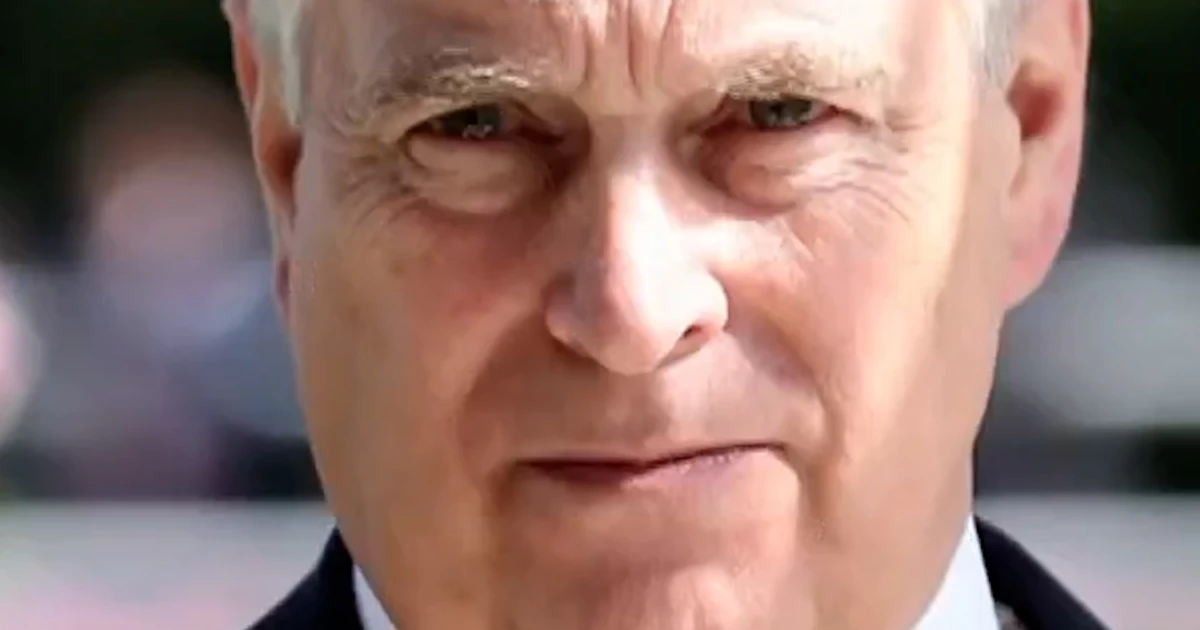 Prince Andrew drops Duke of York title